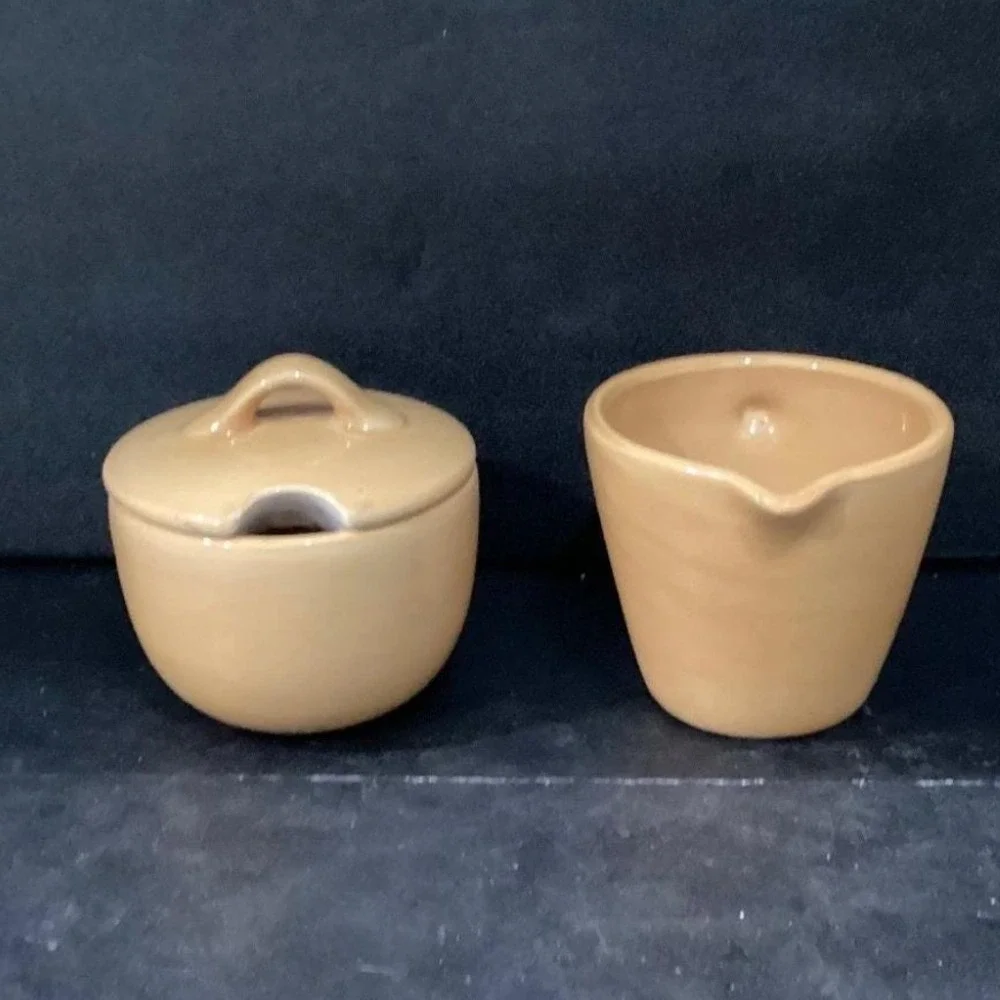Pottery Barn Sausalito Cream & Lidded Sugar Bowl,‎ Vtg Yellow Ceramic Tableware